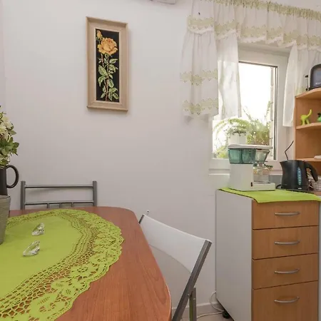 アパート Two-bedroom In Ražanac